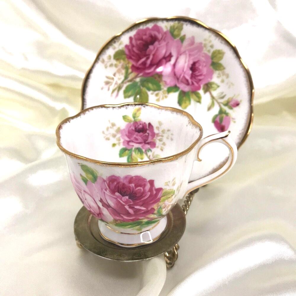 Royal Albert American Beauty Tea Cup & Saucer Gold Trim England Bone China